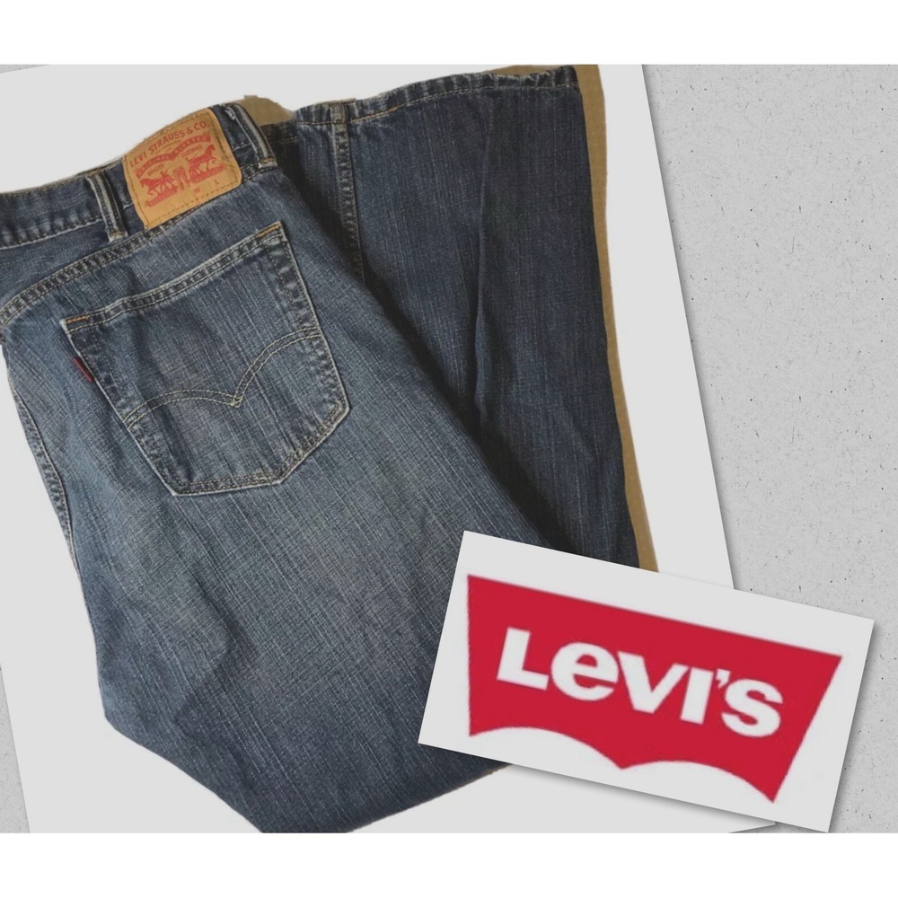 Levi Jeans Men's Size 38x30 (Actual 37"X29") Straight Leg - Denim 100% Cotton